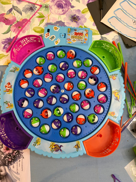 Fish Game ( NO CODES)